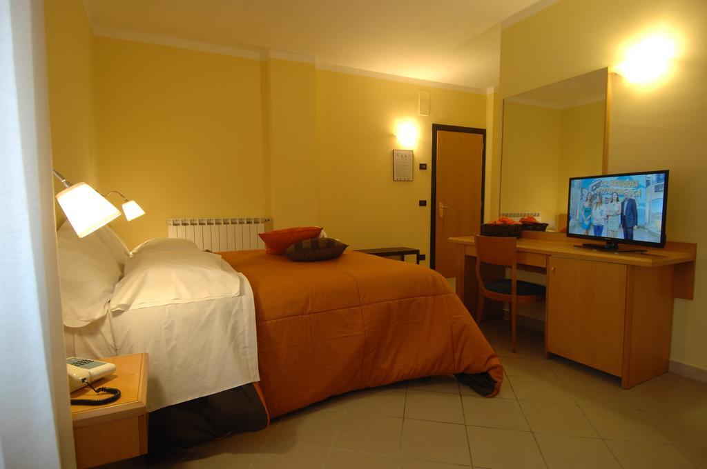 Hotel Arimannia Caramanico Terme Pokój zdjęcie